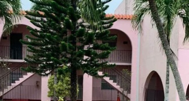 westlandplazacondo_01